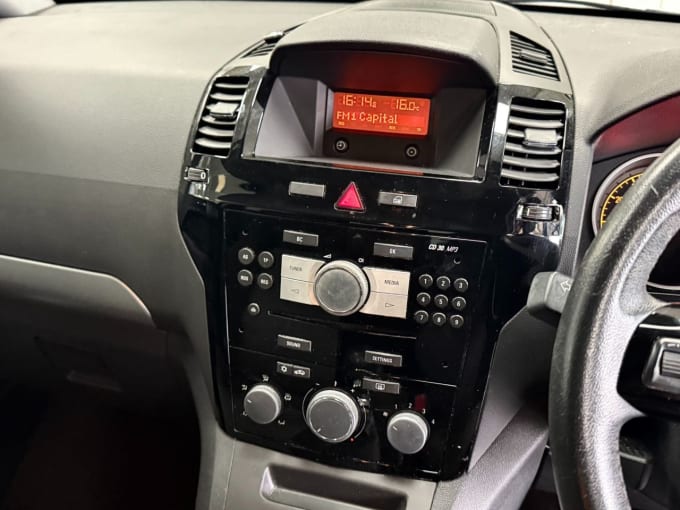 2025 Vauxhall Zafira