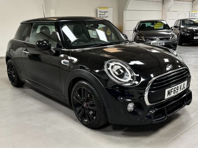2025 Mini Hatch
