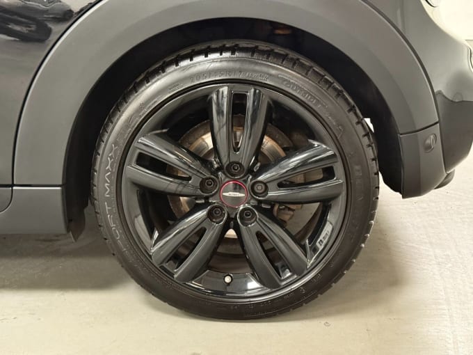 2025 Mini Hatch