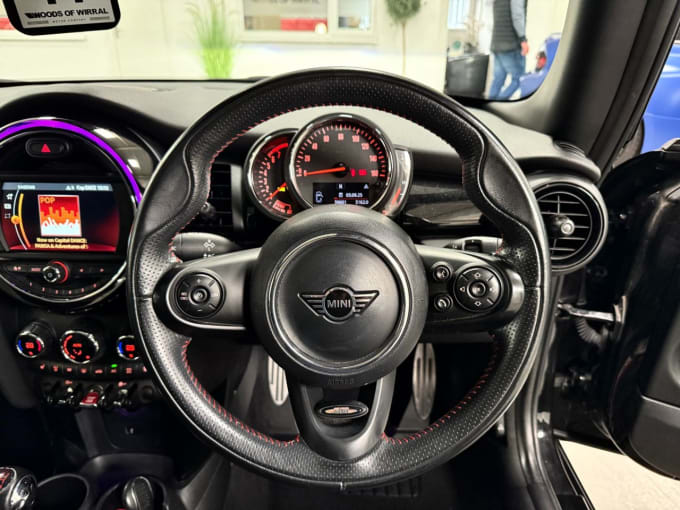 2025 Mini Hatch