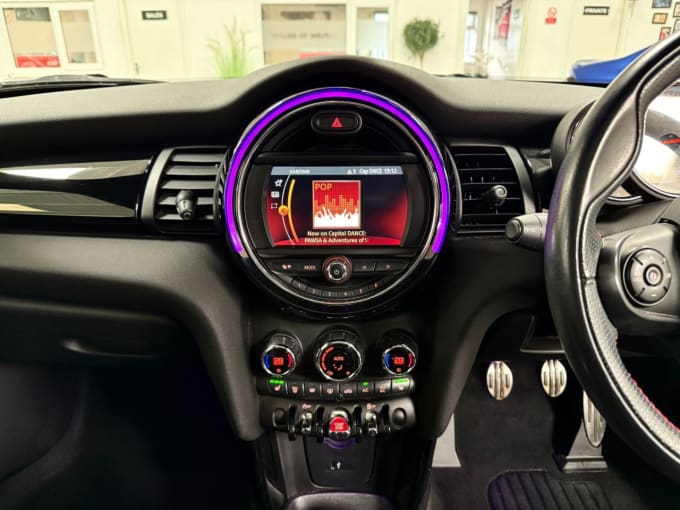 2025 Mini Hatch