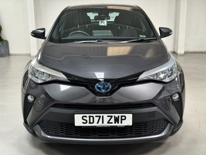 2025 Toyota C-hr