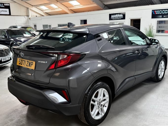 2025 Toyota C-hr