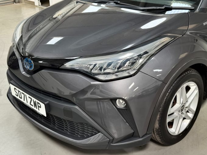 2025 Toyota C-hr
