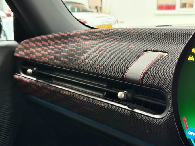 2025 Mini Hatch Cooper