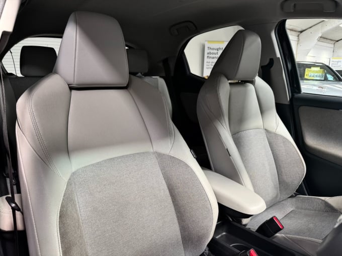 2025 Toyota Yaris