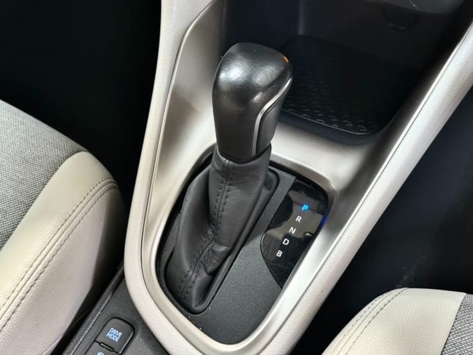 2025 Toyota Yaris