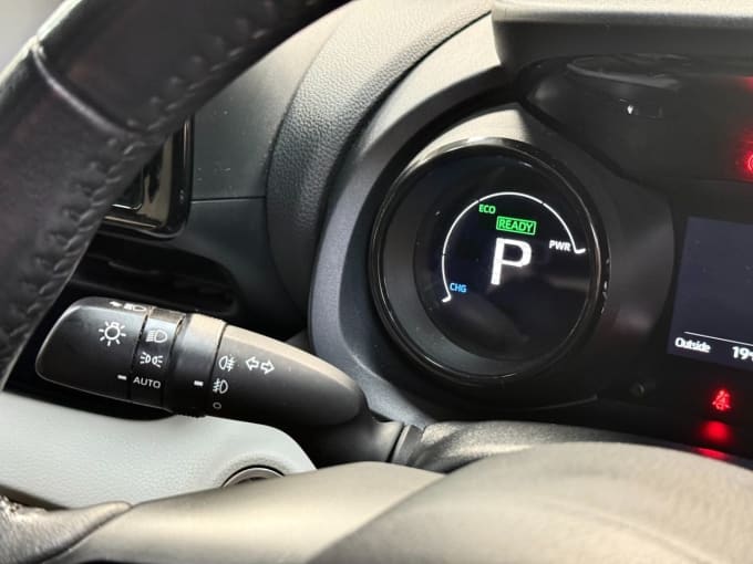 2025 Toyota Yaris