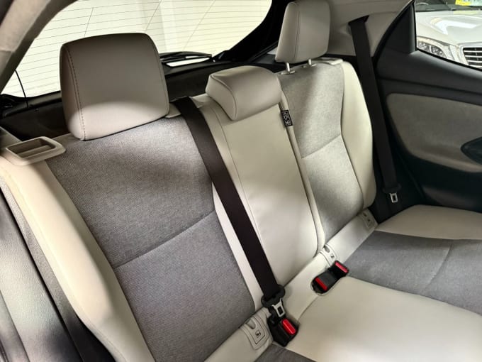2025 Toyota Yaris