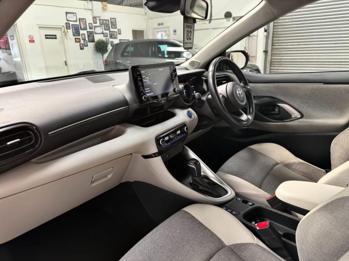 2025 Toyota Yaris