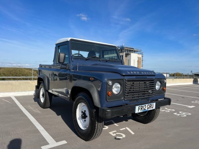 2012 Land Rover Defender 90