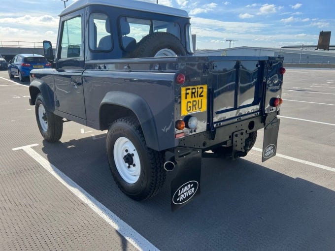 2012 Land Rover Defender 90