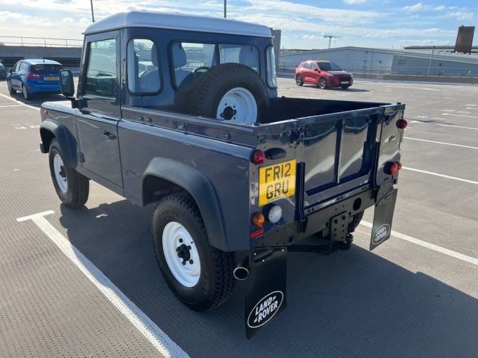 2012 Land Rover Defender 90