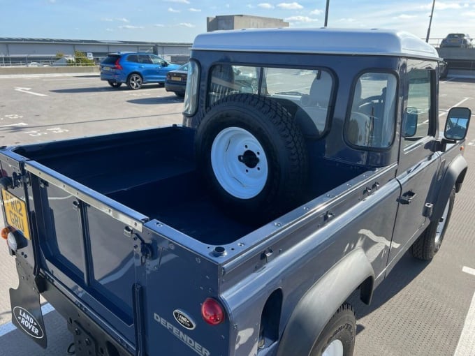 2012 Land Rover Defender 90