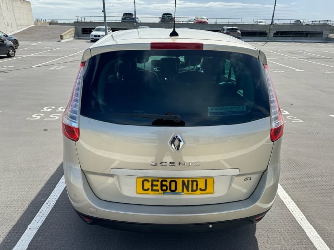 2010 Renault Scenic