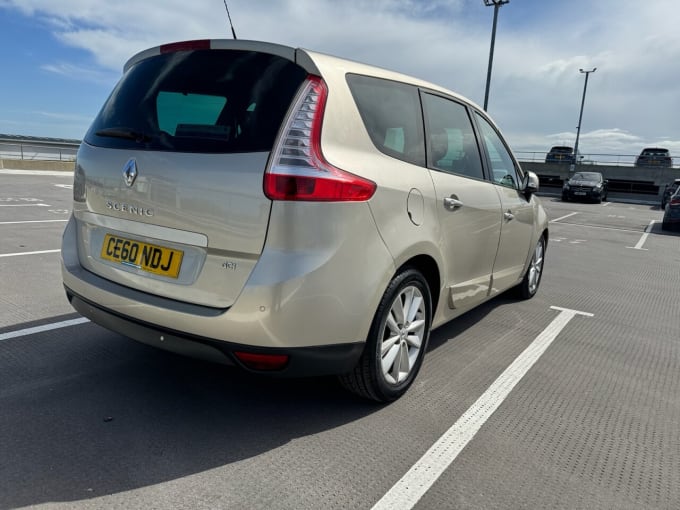 2010 Renault Scenic