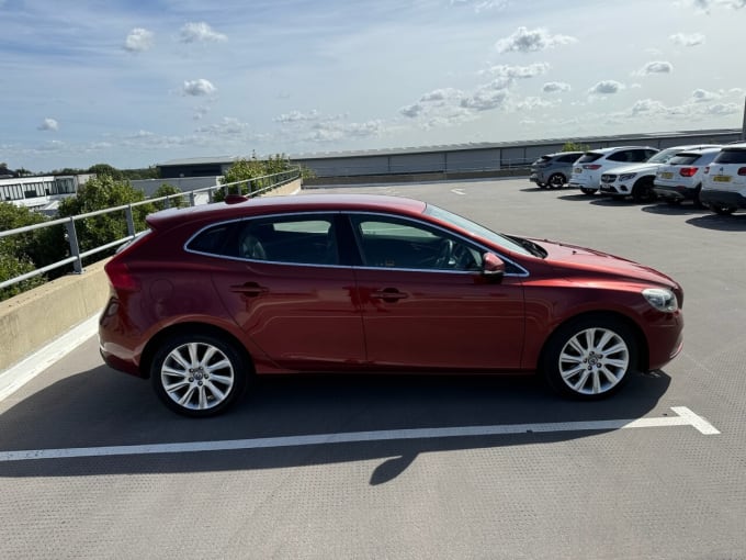 2013 Volvo V40