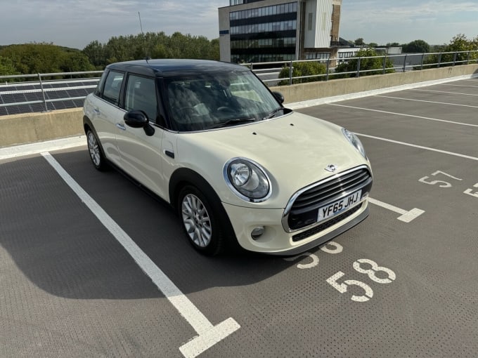 2024 Mini Hatch Cooper