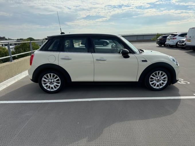 2024 Mini Hatch Cooper