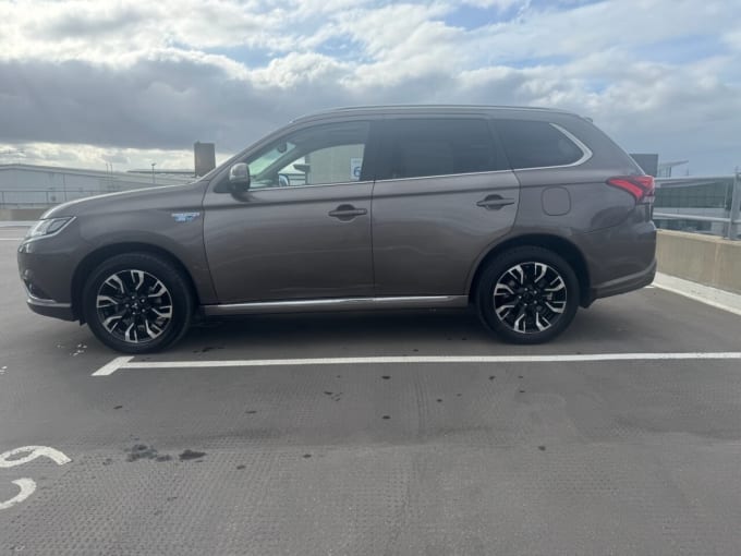 2024 Mitsubishi Outlander