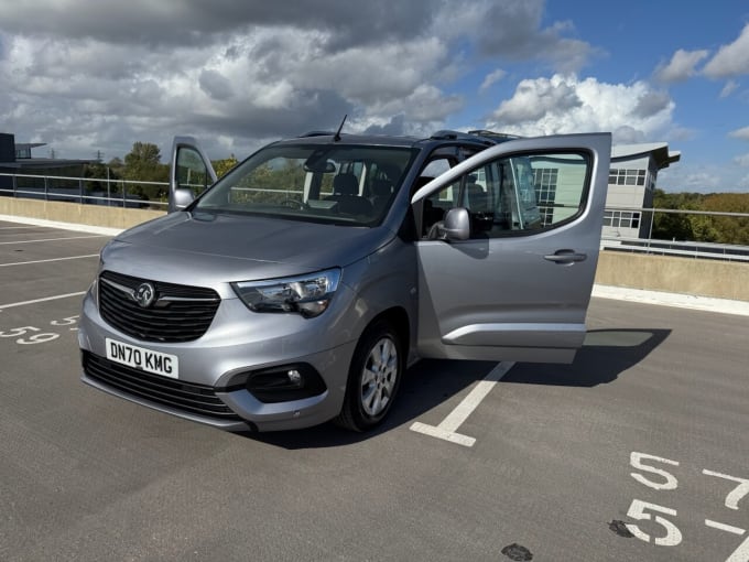 2025 Vauxhall Combo Life