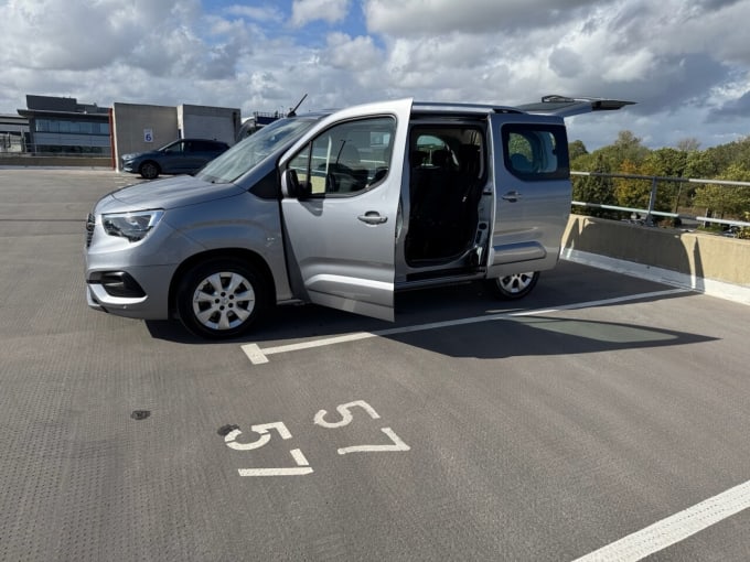 2025 Vauxhall Combo Life