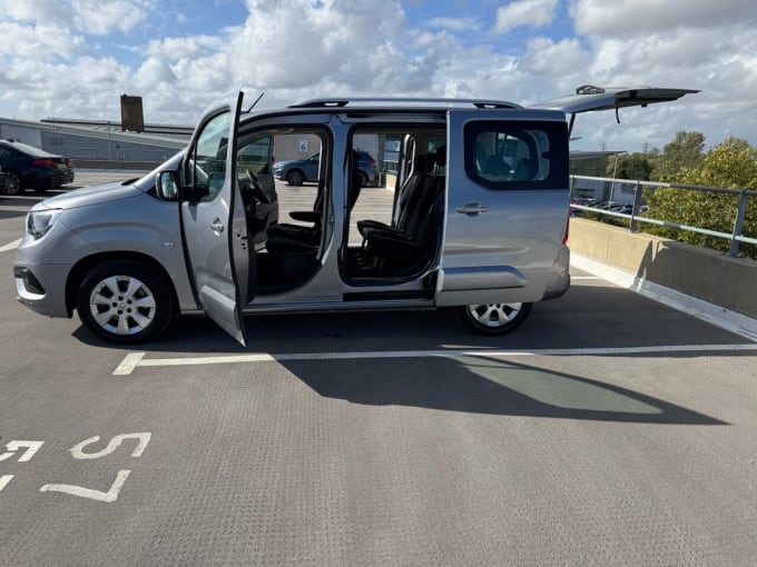 2025 Vauxhall Combo Life