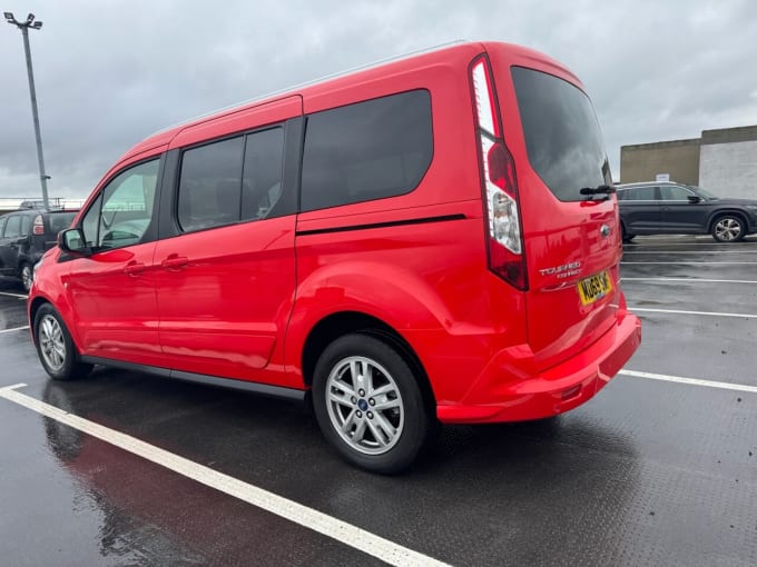 2025 Ford Grand Tourneo Connect