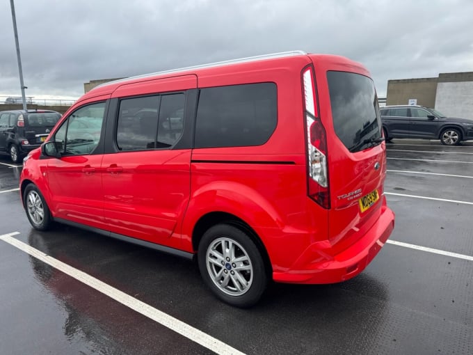 2025 Ford Grand Tourneo Connect