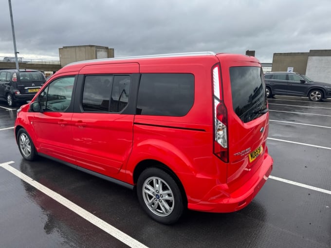 2025 Ford Grand Tourneo Connect