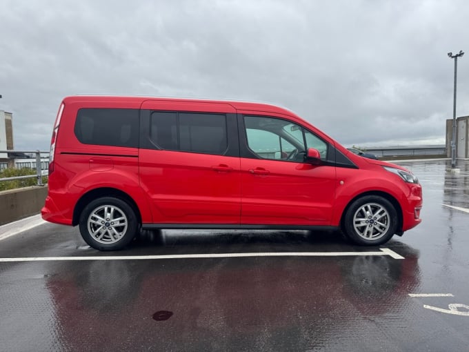 2025 Ford Grand Tourneo Connect