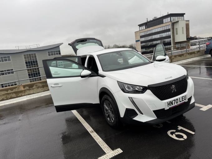 2025 Peugeot 2008