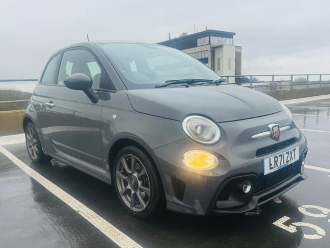 2025 Abarth 595