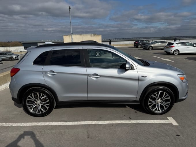 2025 Mitsubishi Asx