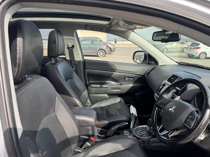 2025 Mitsubishi Asx