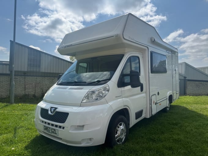 2025 Peugeot Boxer