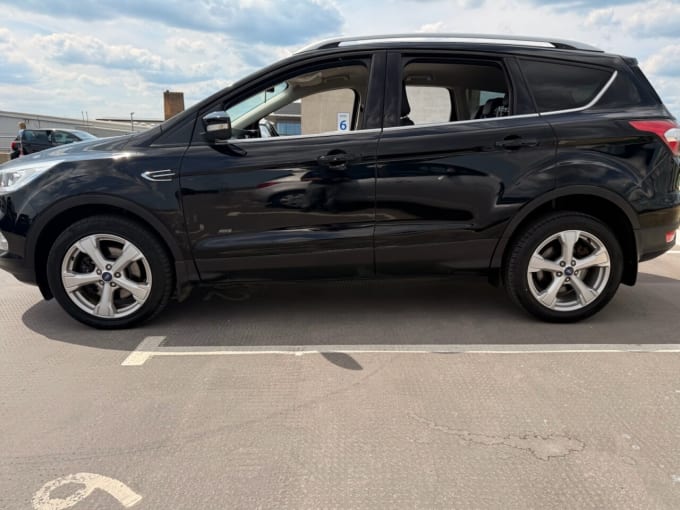 2025 Ford Kuga