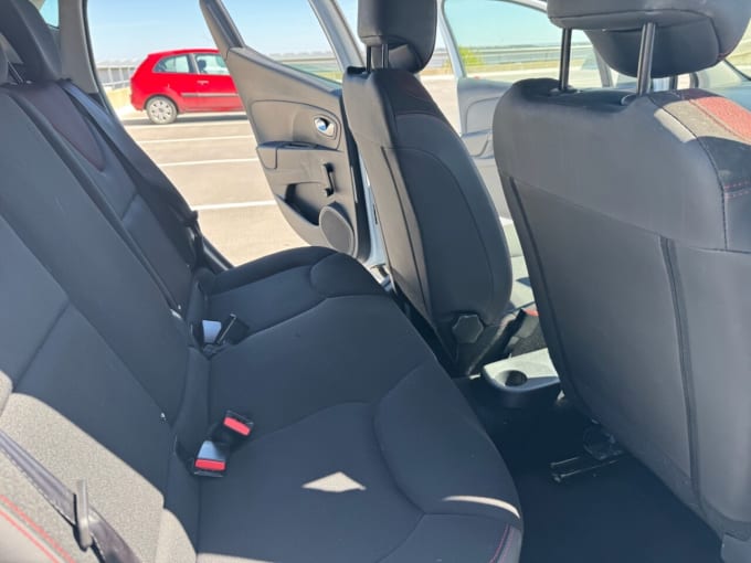 2025 Renault Clio