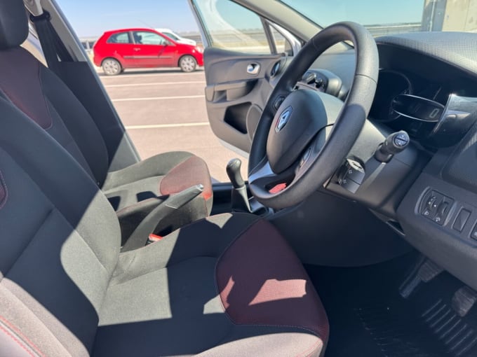 2025 Renault Clio