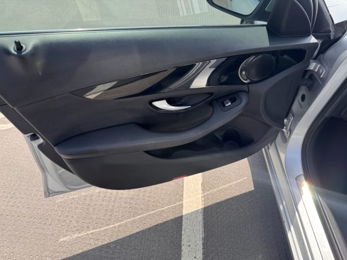 2025 Mercedes-benz C-class