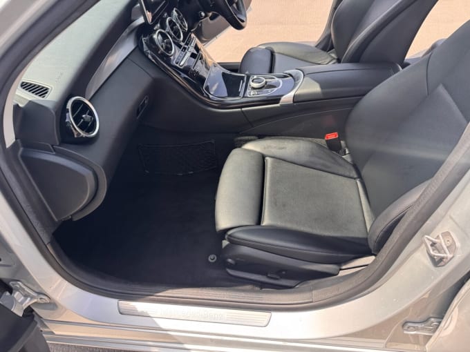 2025 Mercedes-benz C-class