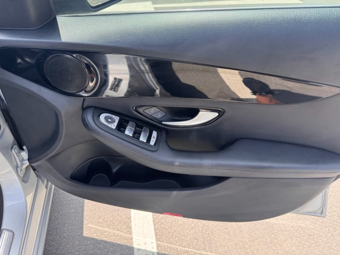 2025 Mercedes-benz C-class