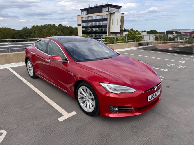 2025 Tesla Model S