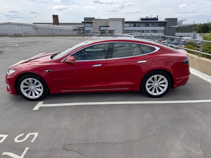 2025 Tesla Model S