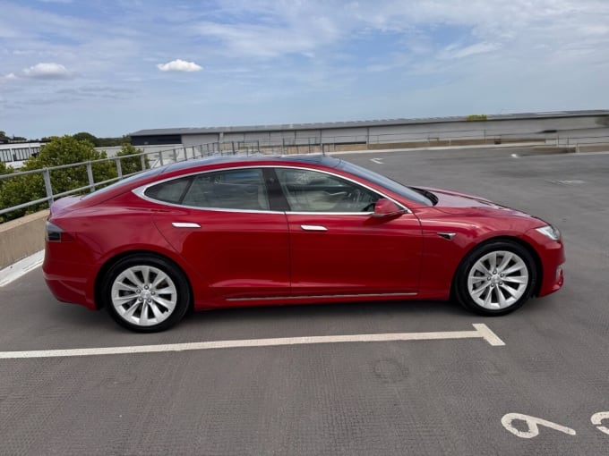 2025 Tesla Model S