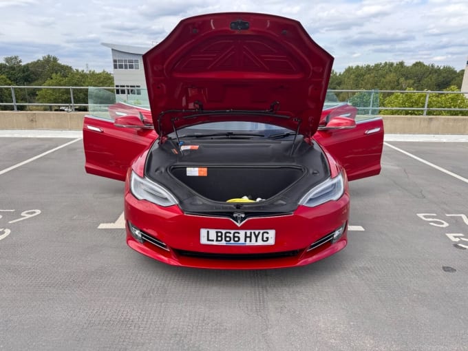 2025 Tesla Model S