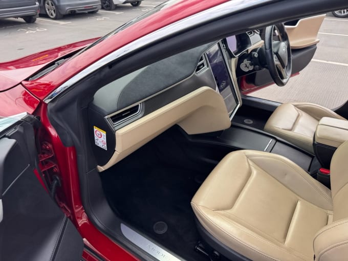 2025 Tesla Model S
