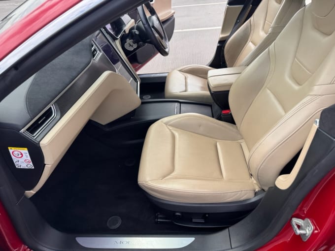 2025 Tesla Model S