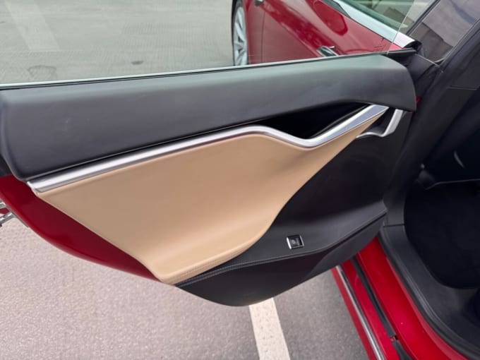 2025 Tesla Model S