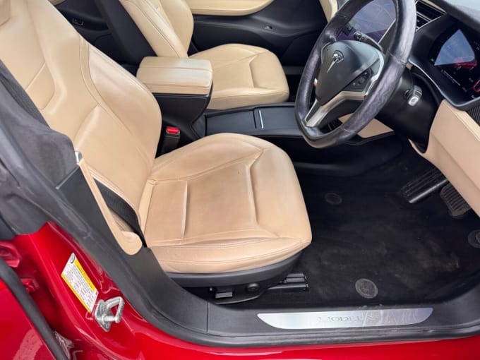 2025 Tesla Model S